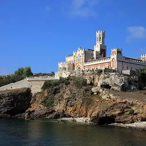 **** Hotel Castello Tafuri Italien